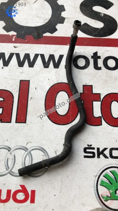 1K0133986M skoda octavia 2005 1.6 benzinli yakıt hortumu 1K0133986M skoda octavia 2005 1.6 benzinli yakıt hortumu