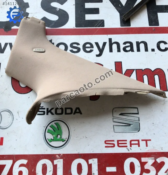 1Z5867296H skoda octavia 2005 sağ arka direk kaplaması 1Z5867296H skoda octavia 2005 sağ arka direk kaplaması