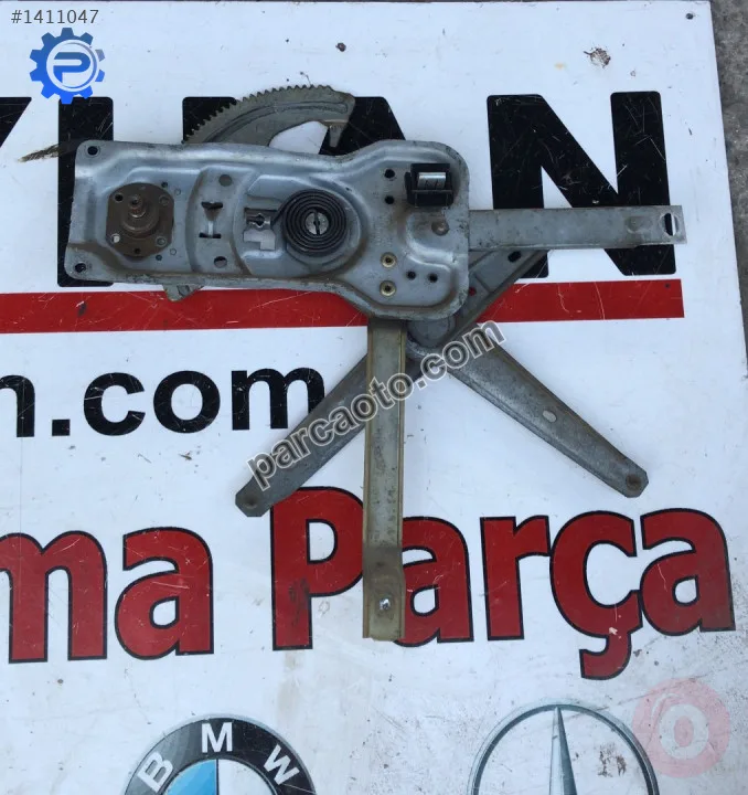 bmw 5.20 E34 sağ arka kapı cam krikosu