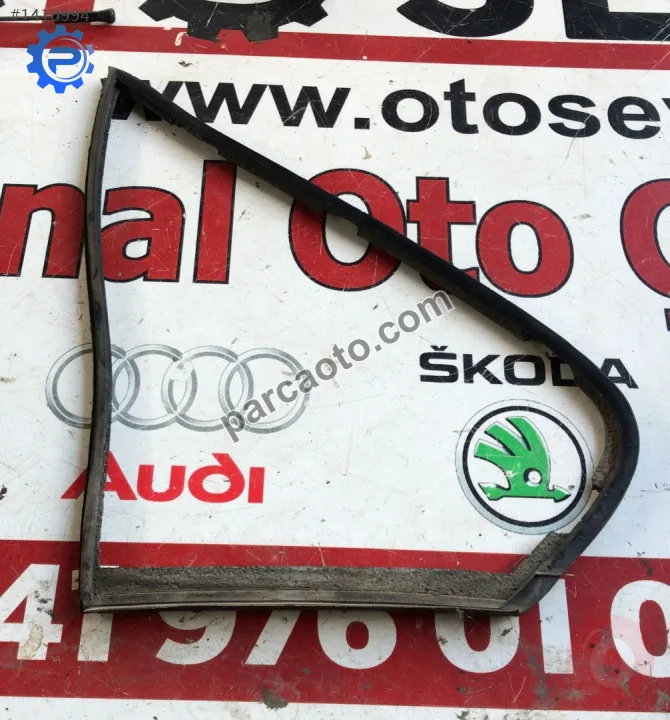 bmw 5.20 E34 sol arka kapı kelebek cam lastiği