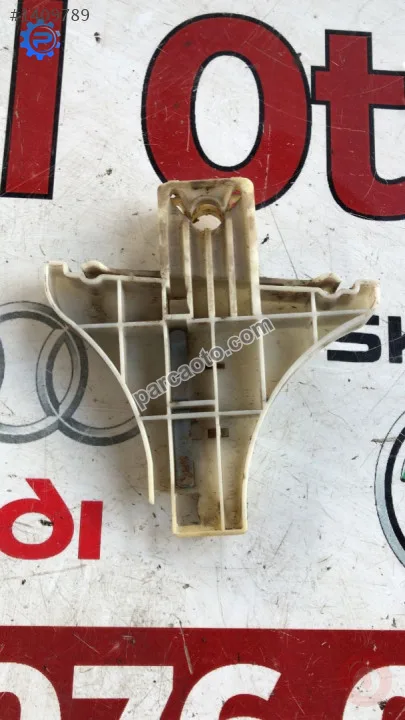 volkswagen passat b5 sağ arka kapı cam krikosu kızağı