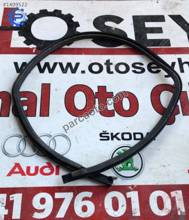 3B0837439E vw passat b5 sol arka kapı cam çerçeve fitili