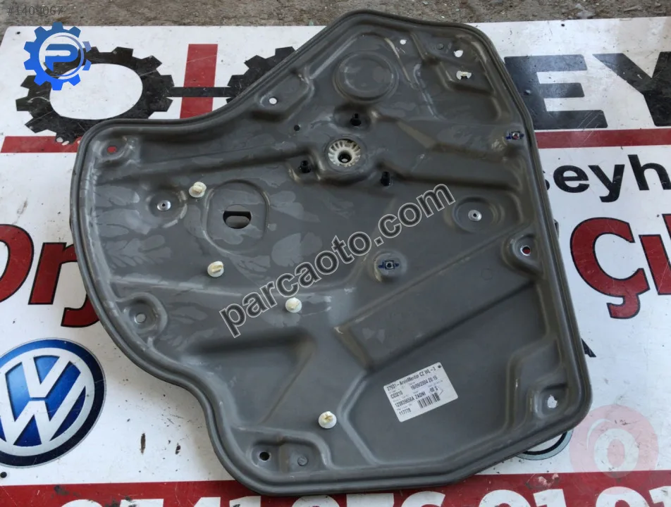 1Z0839656A skoda octavia sağ arka kapı panosu cam krikosu