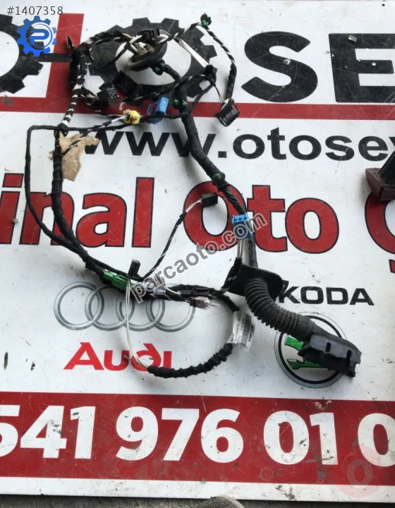 5NB971121EH volkswagen tiguan 2017 bagaj kapağı tesisatı
