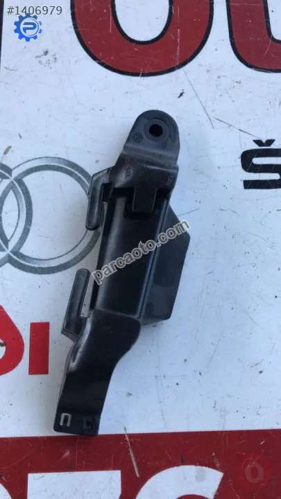 5C6857360A vw jetta arka orta emniyet kemeri düzenleyici