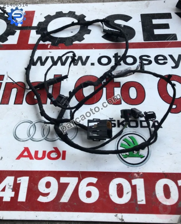 5F4971145F seat leon fr 2020 bagaj kapağı tesisatı