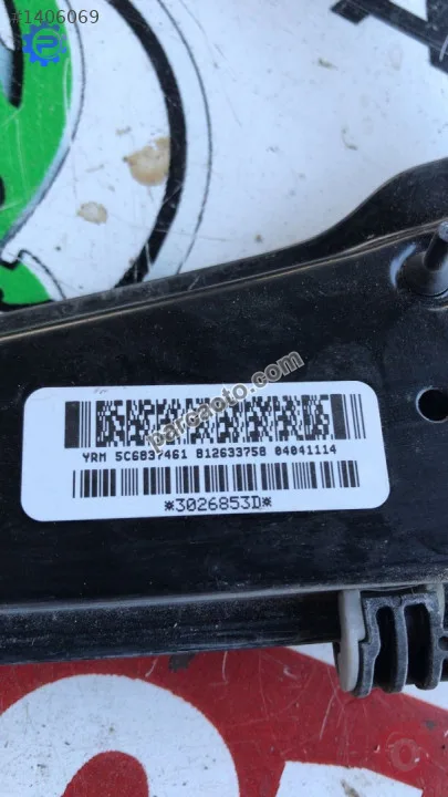5C6837461 volkswagen jetta 2011-15 sol ön kapı cam krikosu