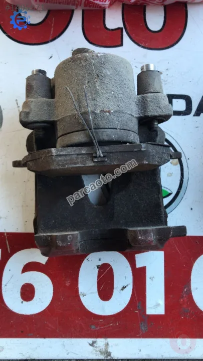 volkswagen jetta 2011-15 sağ ön fren merkezi