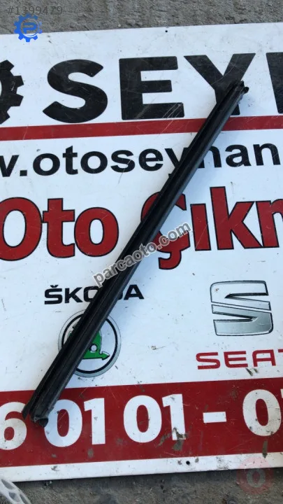 6R6839479B vw polo 2013 sağ arka kapı iç cam sıyırıcı fitil