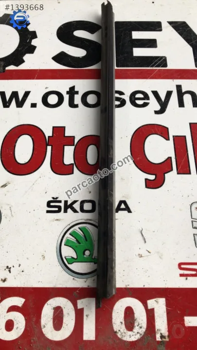 seat ibiza 1999 sağ arka kapı iç cam sıyırıcı fitil