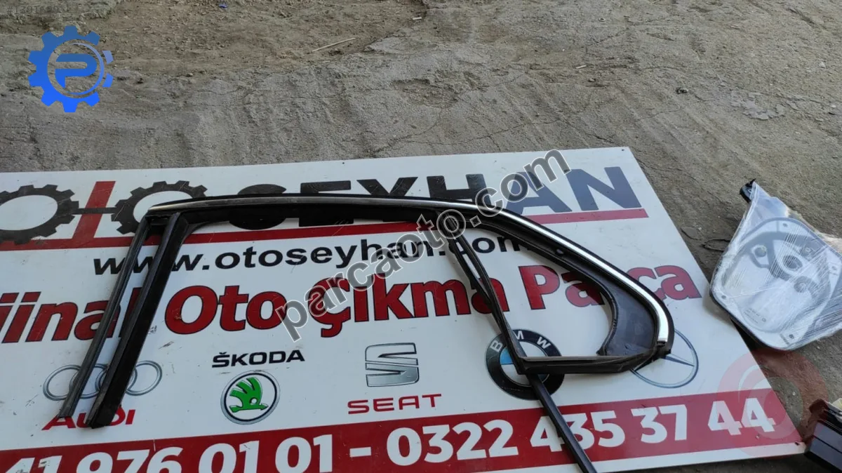 jetta 2005-10 arka sol cam çerçeve fitili nikelajlı