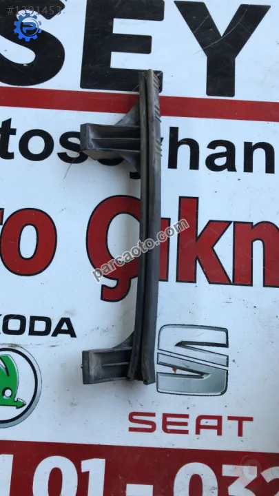82560-2S000 hyundai ix35 sağ ön kapı iç cam kızağı