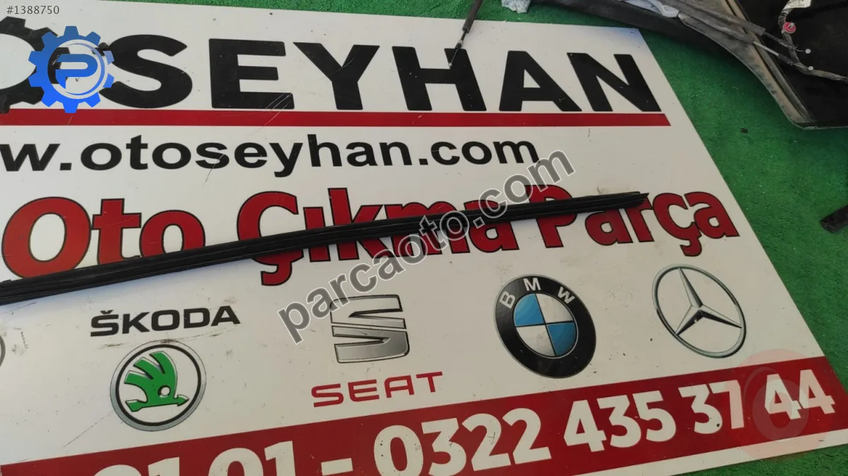 2012 hyundai ix35 ön sol kapı iç sıyırıcı fitil