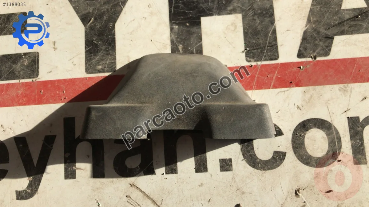 357121422 polo classic motor yedek su bidonu kapağı koruyucu