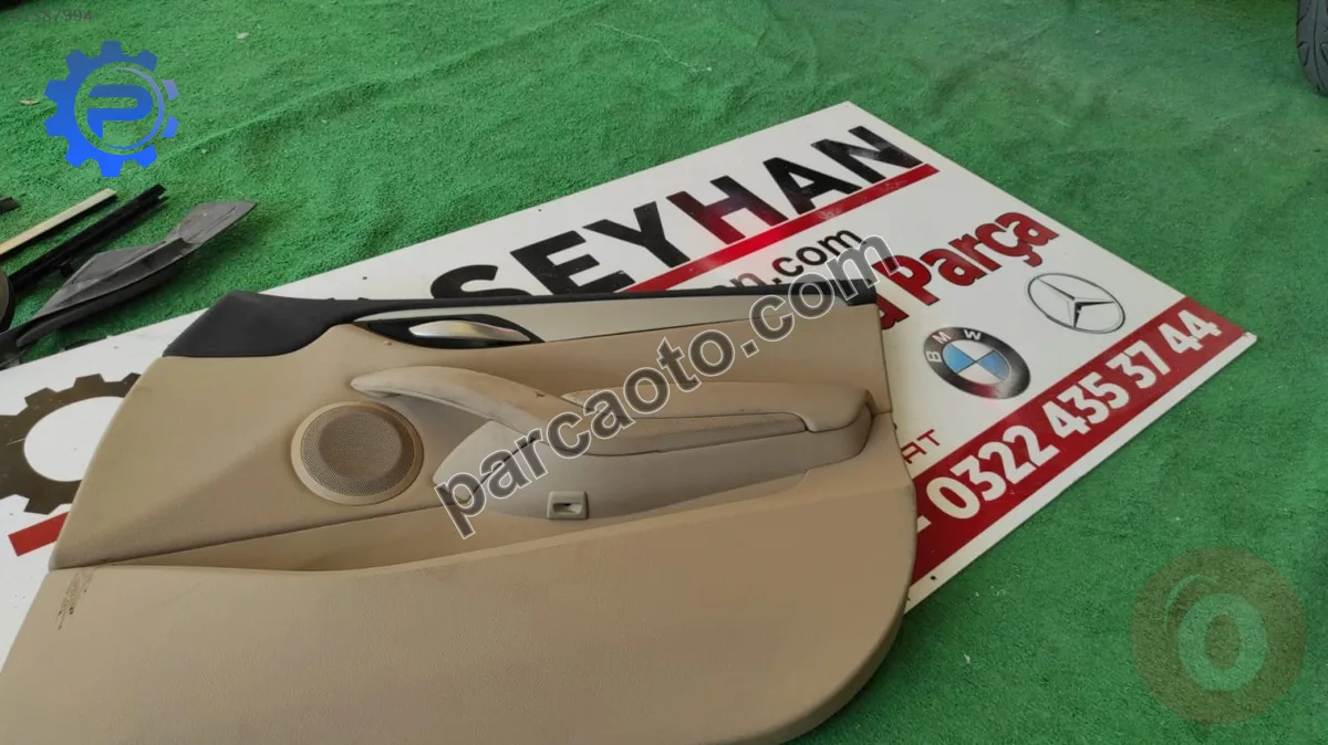 bmw x1 e84 sağ ön kapı kartonu