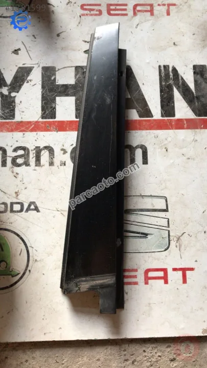 7033811 bmw 5 serisi e60 sol arka kapı dış direk kaplaması 7033811 bmw 5 serisi e60 sol arka kapı dış direk kaplaması