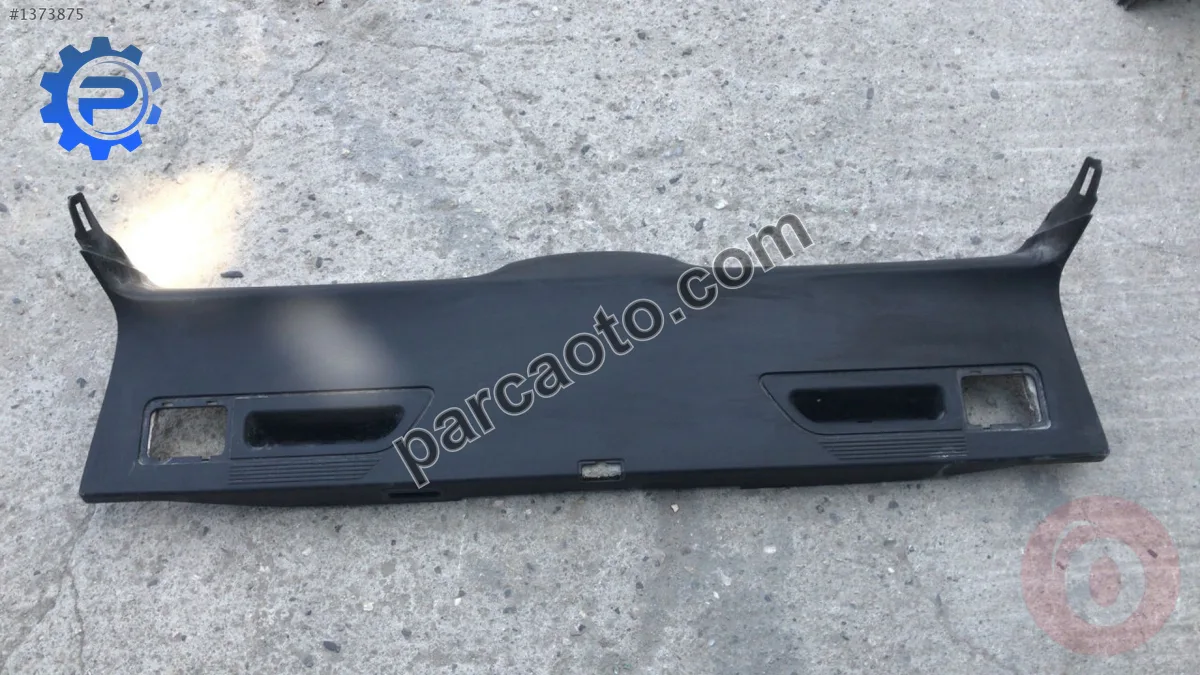 bmw x5 e70 üst bagaj kapağı kaplaması