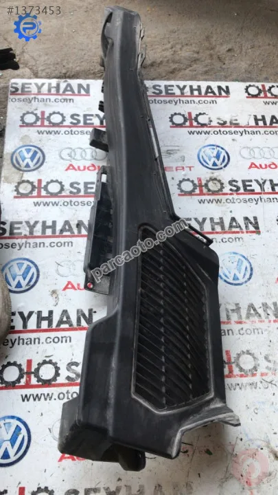 51477145949 bmw x5 e70 sol bagaj kaplaması pandizot tutucu