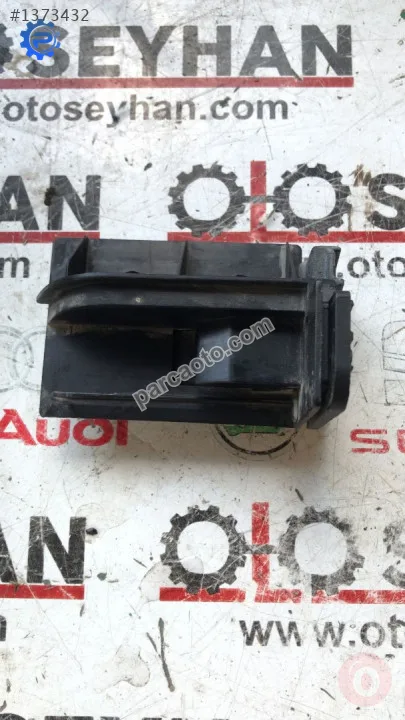 9928100013 bmw x5 e70 bagaj perde tutucu sol
