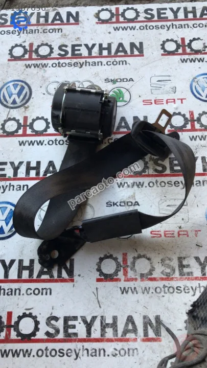 8W5857807A audi a4 2017 arka pandizot emniyet kemeri