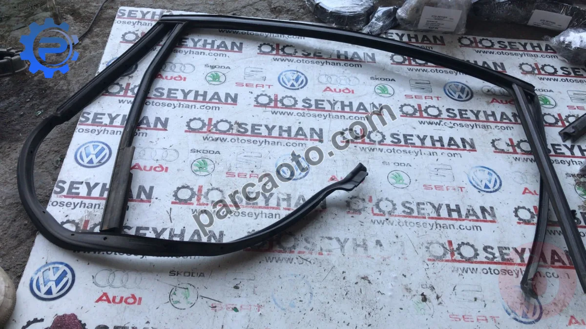 3B5839432 vw passat b5 sağ arka kapı cam çerçeve fitili