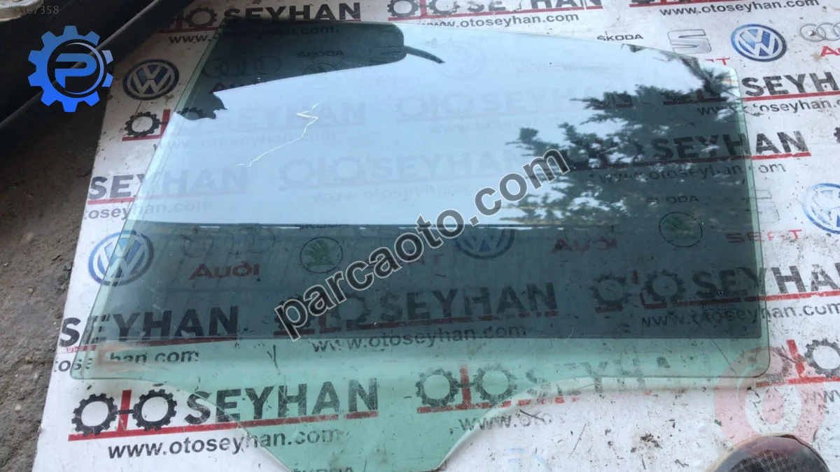 mercedes c180 w204 sol arka kapı cam