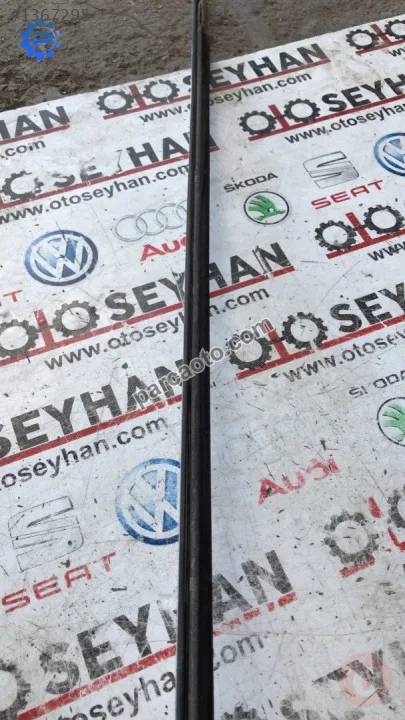 bmw e60 sol ön kapı dış cam sıyırıcı fitil
