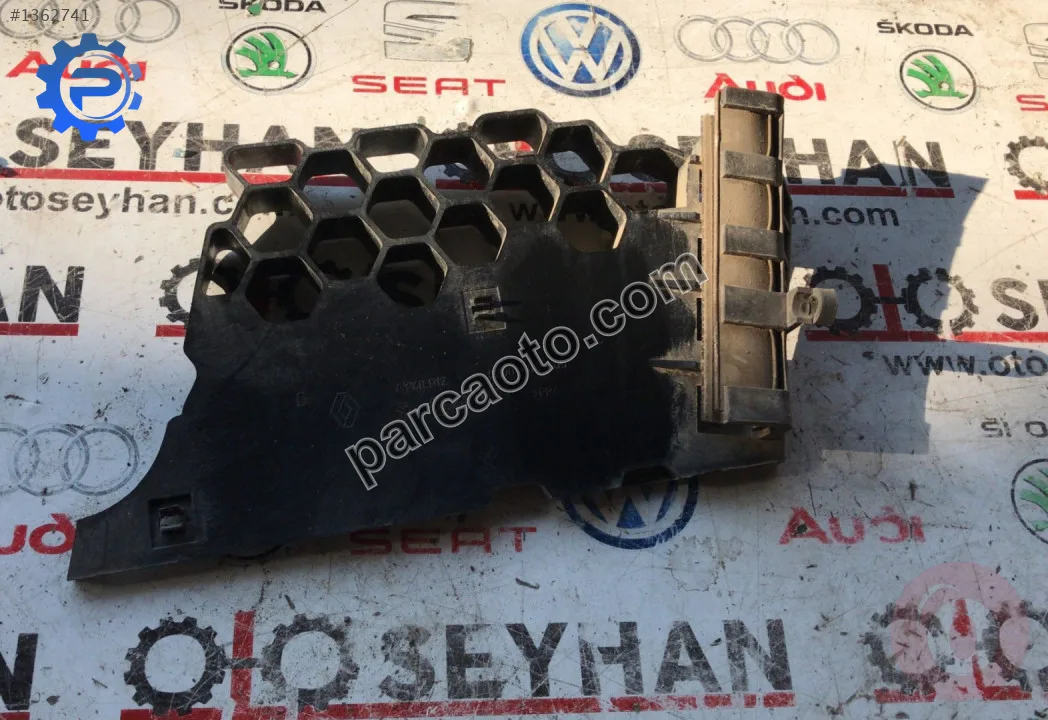 8200806005 renault clio 2 symbol sağ ön kapı cam kızağı