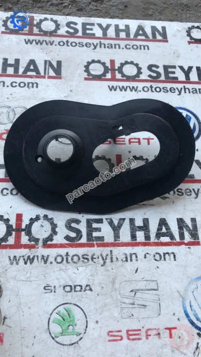 6Q1819750 skoda fabia 2011 kalorifer boru çıkışı kaplaması