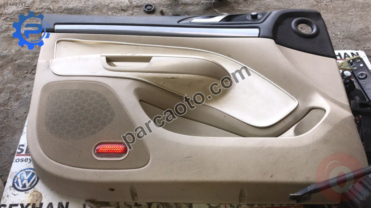 skoda octavia 2005 sol ön kapı kartonu