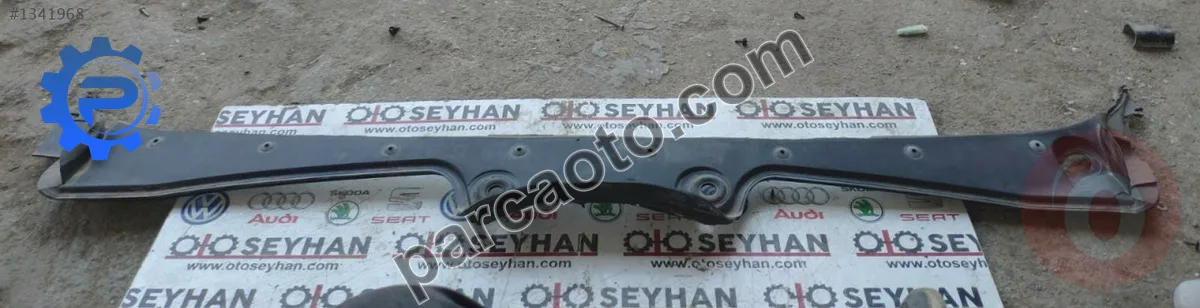 51717027083 7027083 bmw e60 e61 ön cam eleği ızgarası