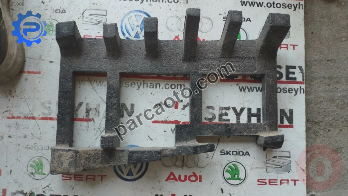 6L5863518 seat cordoba arka sol bagaj köpüğü