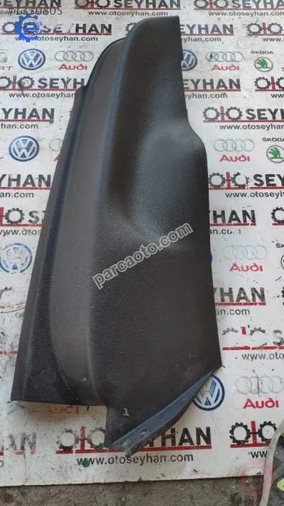 5N0867766 vw tiguan 2014 arka sağ koltuk kenar kaplaması