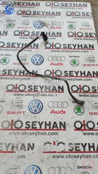 5Q0201293 seat leon 2020 1.5 eco tsi kısa yakıt borusu