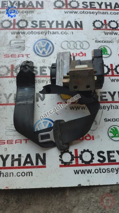 3B5857805D vw passat b5 sol arka emniyet kemeri