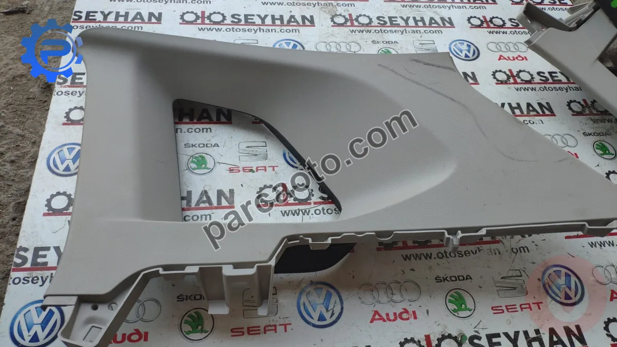 5NA867288 tiguan 2017 sağ arka kelebek cam iç bagaj kaplamas