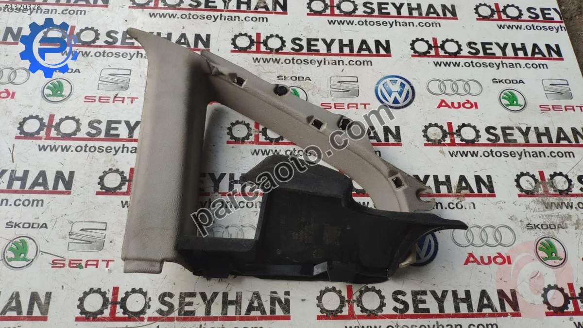 3B5868594E vw passat b5 arka sağ kelebek cam iç kaplaması