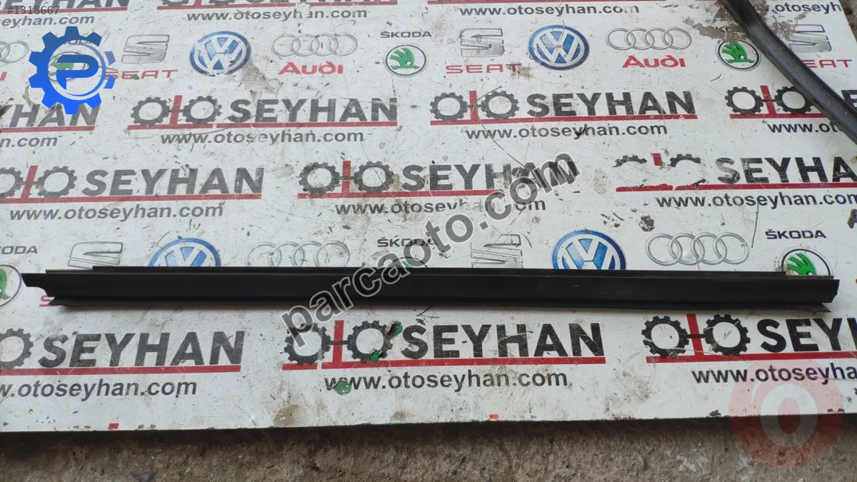 vw polo classic arka sol kapı iç sıyırıcı fitil