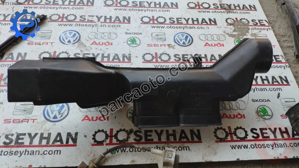 6K1819363C ibiza caddy 03 kalorifer göğüs hava dağıtma kanal
