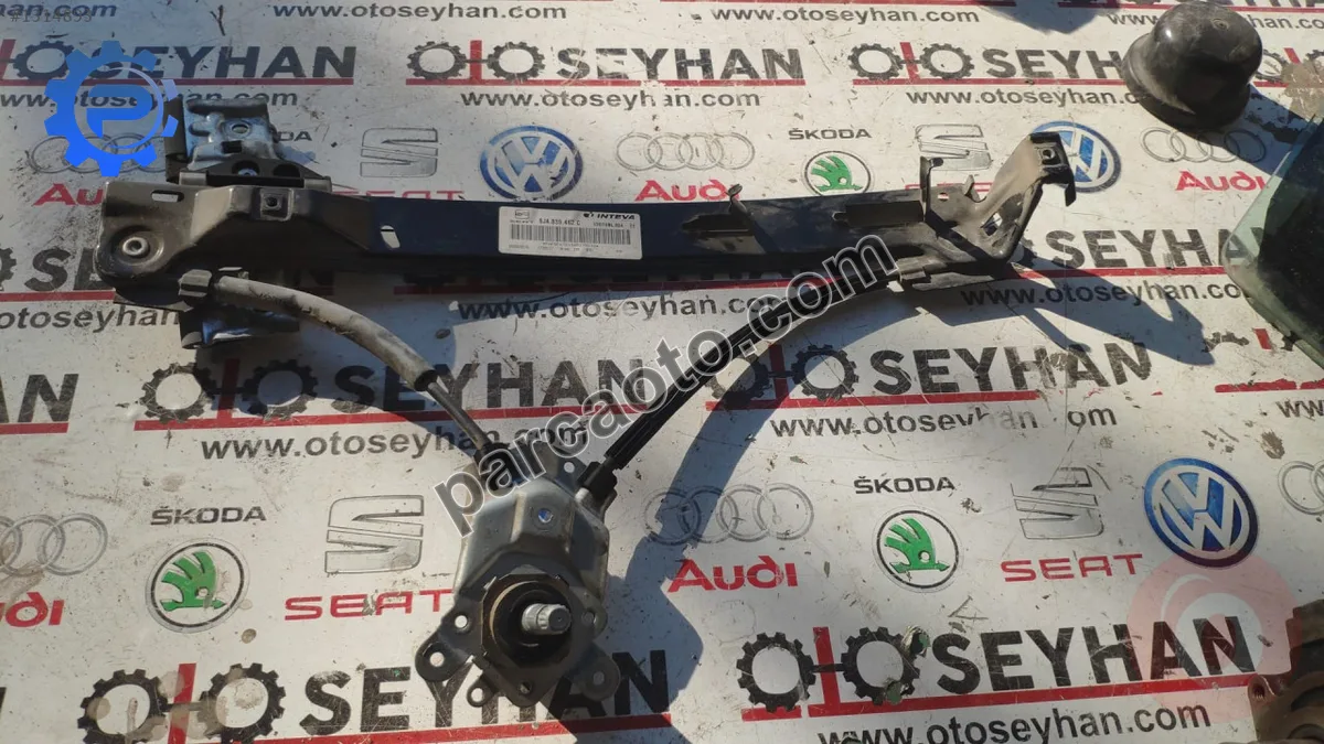 6J4839462C seat ibiza 2015 sağ arka kapı manuel cam krikosu