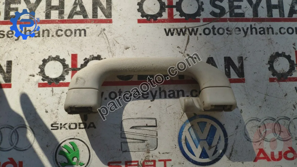 1H0857607 seat ibiza 1999 arka tavan tutamağı