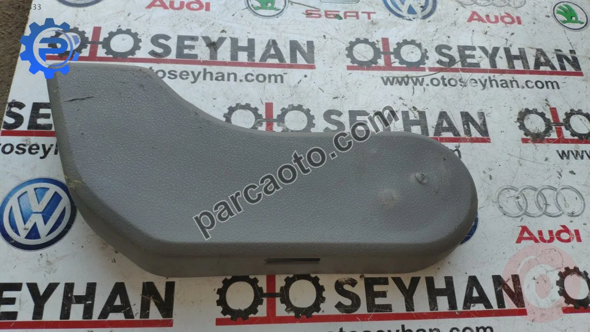 2K0883317J vw caddy 2008 ön koltuk kenar kaplaması