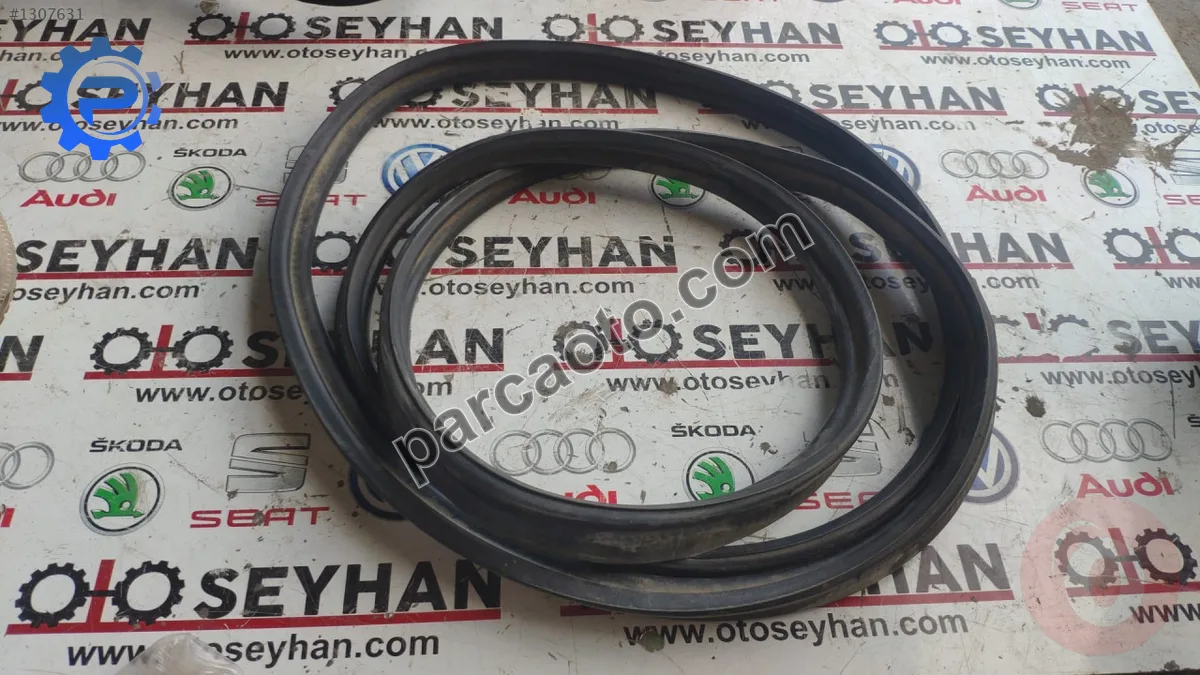 seat leon 2010 bagaj lastiği fitili