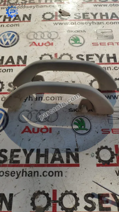 3B0857608A 3B0857607B passat b5 arka tavan tutamakları