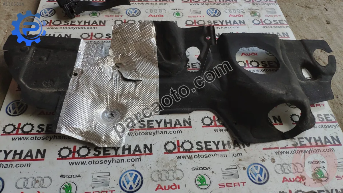 5Q1863353 5Q1863353M seat leon 2020 motor ses yalıtım keçesi