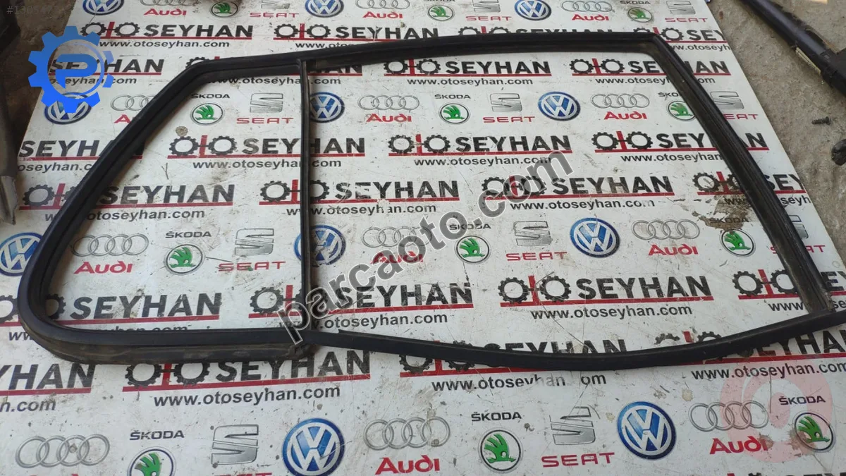 vw jetta arka sağ kapı cam çerçeve fitili