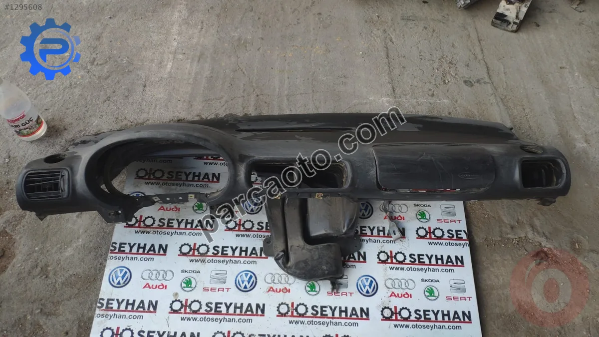 seat leon 2002 patlak göğüs