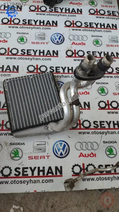1K0819031B vw caddy 2008 kalorifer su radyatörü