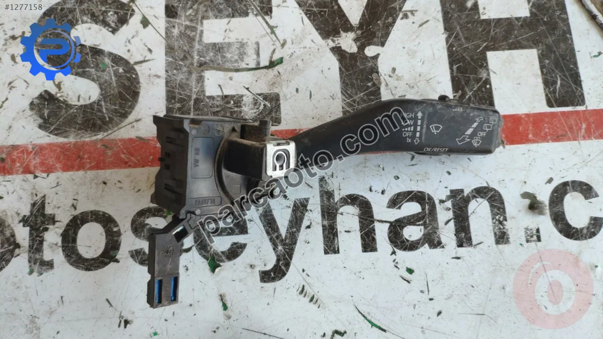 1K0959519J volkswagen caddy silecek kolu