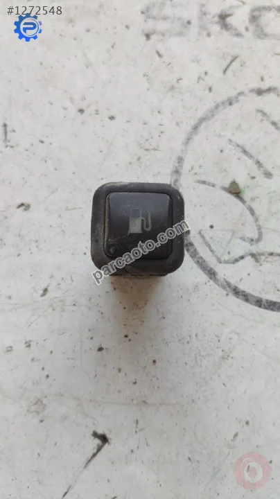 3B0959833 seat leon 2002 depo kapağı düğmesi